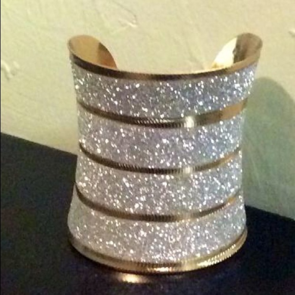 Gold Diamond cut Cuff Bracelet